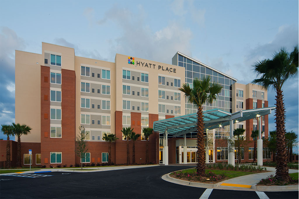 hyatt place pensacola airport