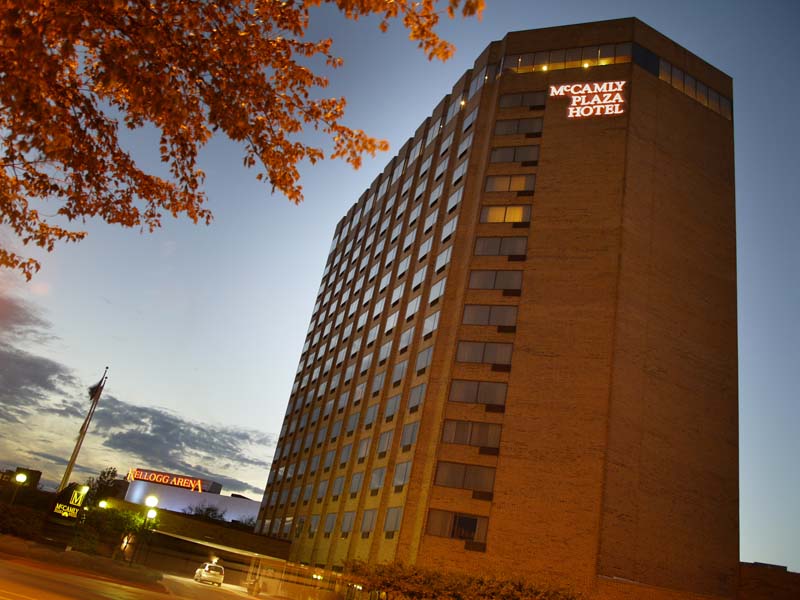 Innisfree Hotels Mccamly Plaza Hotel