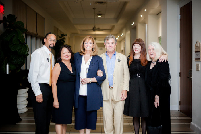 luna fine art gallery private reception